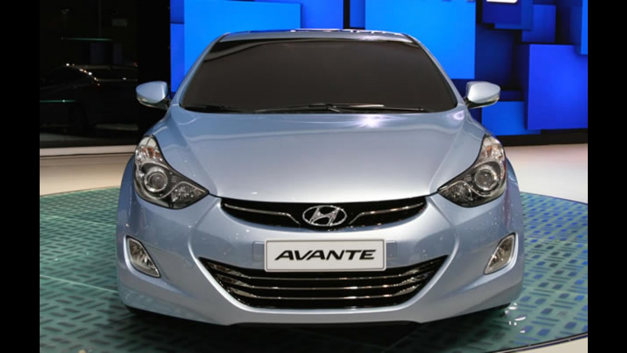 Novo Hyundai Elantra chega em 2011 ao Brasil com motor Flex