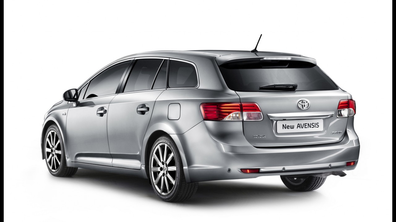 Salão de Frankfurt: Toyota apresenta Avensis 2012 com visual reestilizado