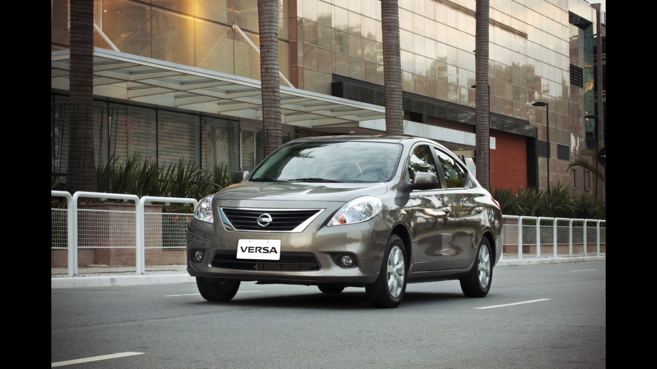 Análise CARPLACE (sedãs compactos): New Fiesta é único a crescer no segmento