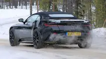 2018 Aston Martin DB11 Volante Casus Fotoğrafları