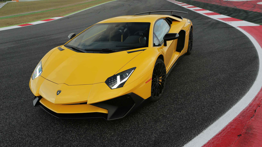 2017 Lamborghini Aventador