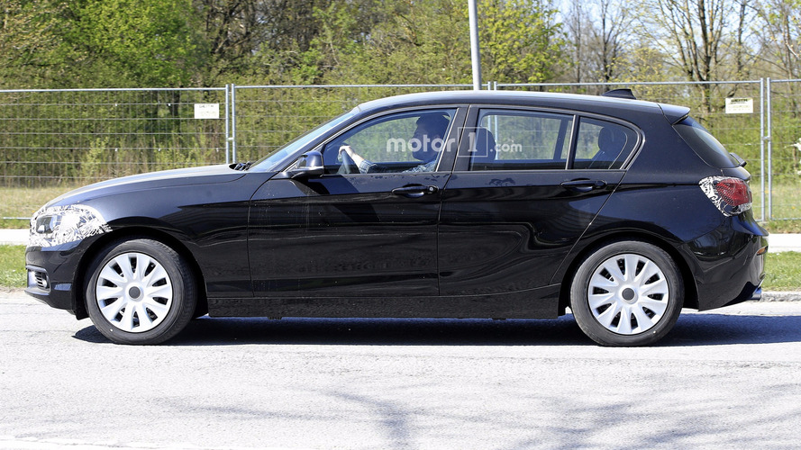 2018 BMW 1 Series facelift spy photo