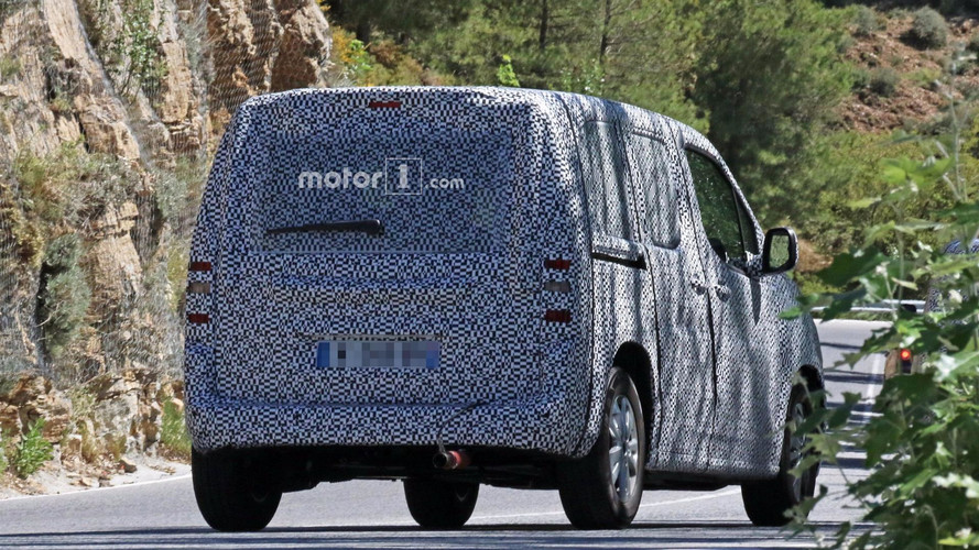 2018 Peugeot Partner spy photo