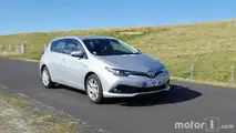 Essai Toyota Auros Hybrid