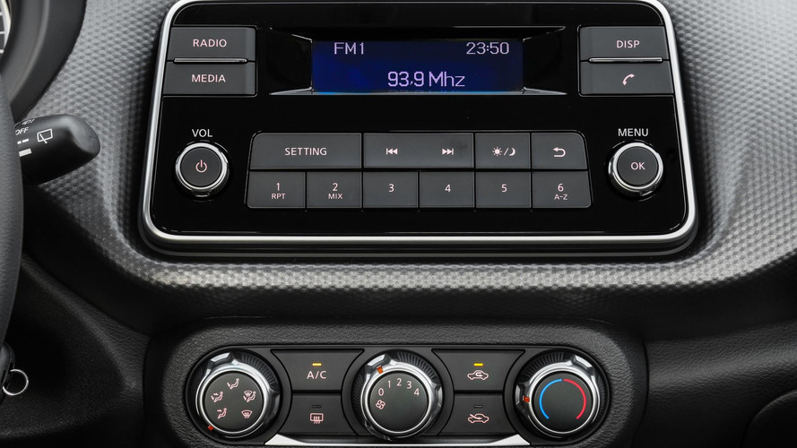Nissan Kicks S Manual