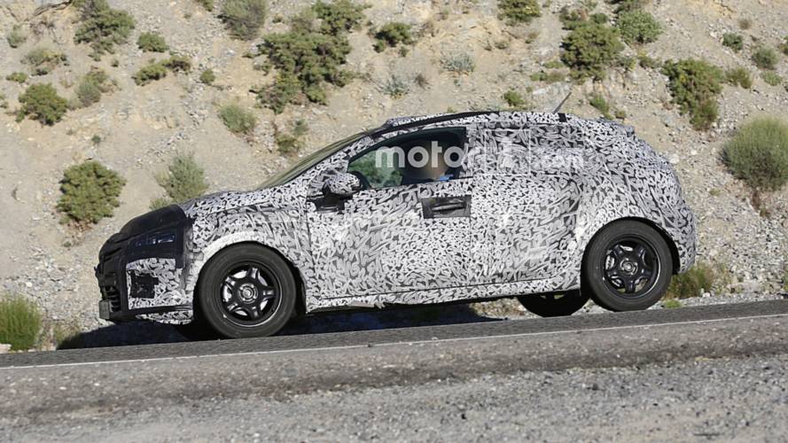 2019 Renautl Clio spy photo
