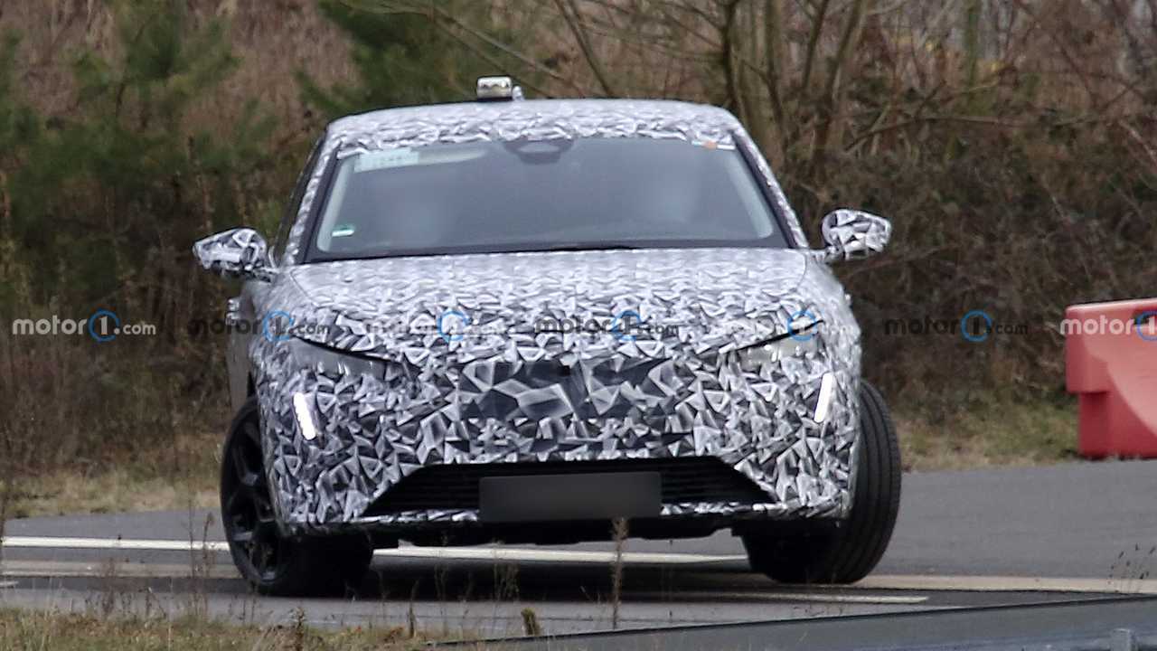 Nouvelle génération Peugeot 308 voiture espion photo (avant)