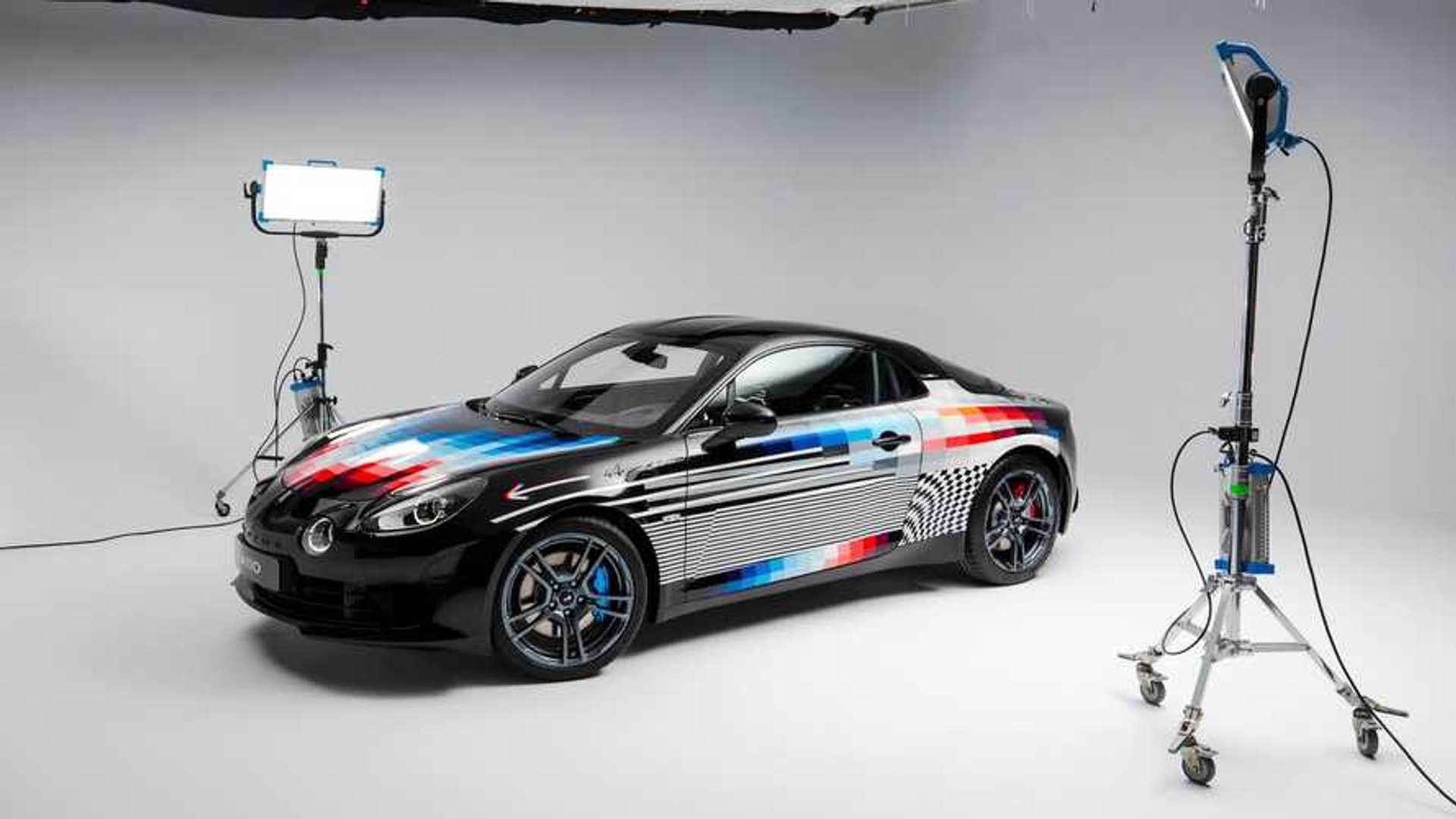 alpine-a110s-x-felipe-pantone.jpg