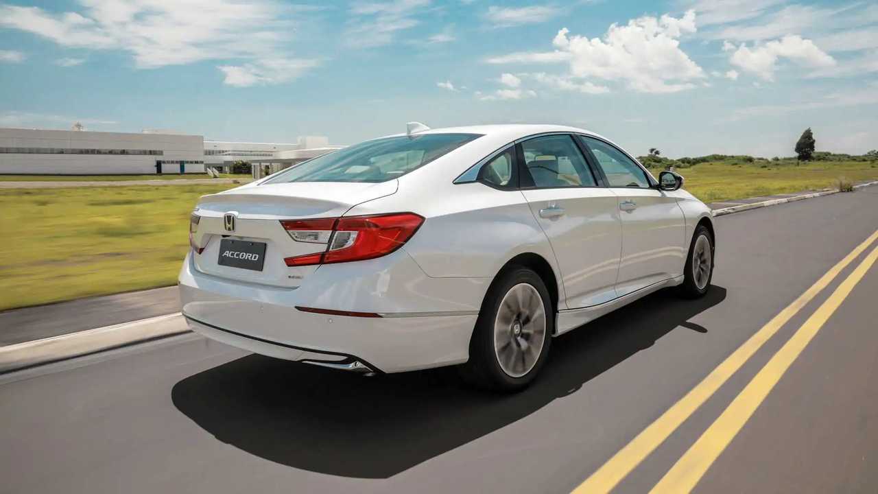 Honda Accord e:HEV (híbrido)