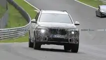 BMW X7 Facelift Spy Photos At The Nurburgring