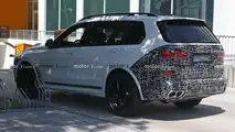 2023 BMW X7 facelift spied with split headlights