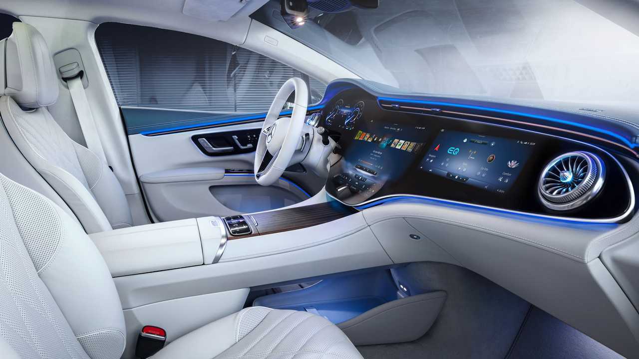 2022 Mercedes-Benz EQS 580 Edition One Exterior Dashboard