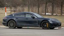Porsche Panamera spy photo