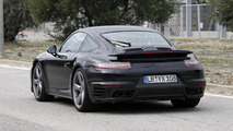 2016 Porsche 911 facelift spy photo