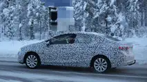 Chevrolet Cruze spy photo