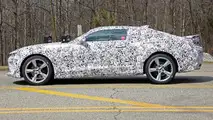 2016 Chevrolet Camaro spy photo