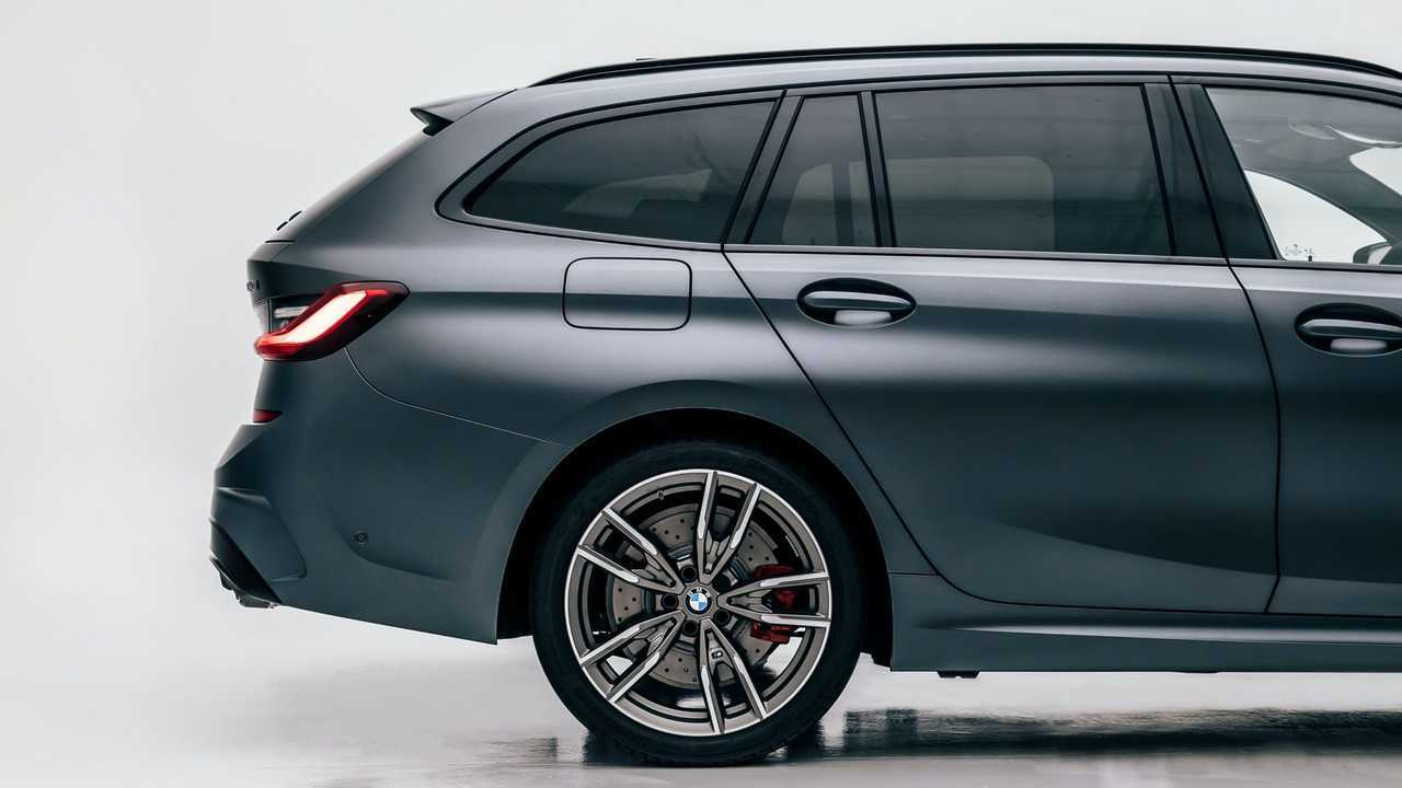 BMW M340i xDrive Touring First Edition