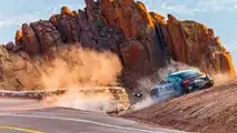 Prestazioni scollegate Tesla Modello 3 Pikes Peak Crash