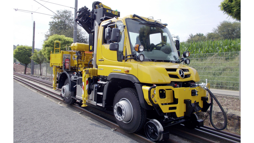 Mercedes-Benz Unimog railroad version