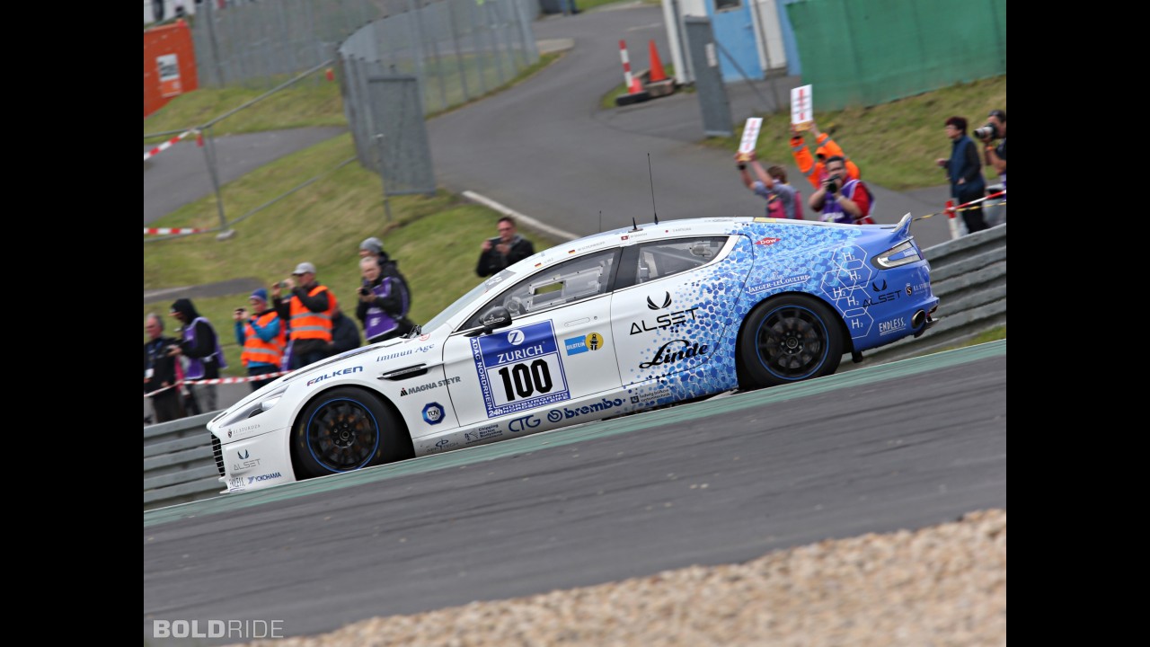 Aston Martin Hybrid Hydrogen Rapide S Race Car Motor1 Photos Aston Martin Hybrid Hydrogen Rapide S Race Car