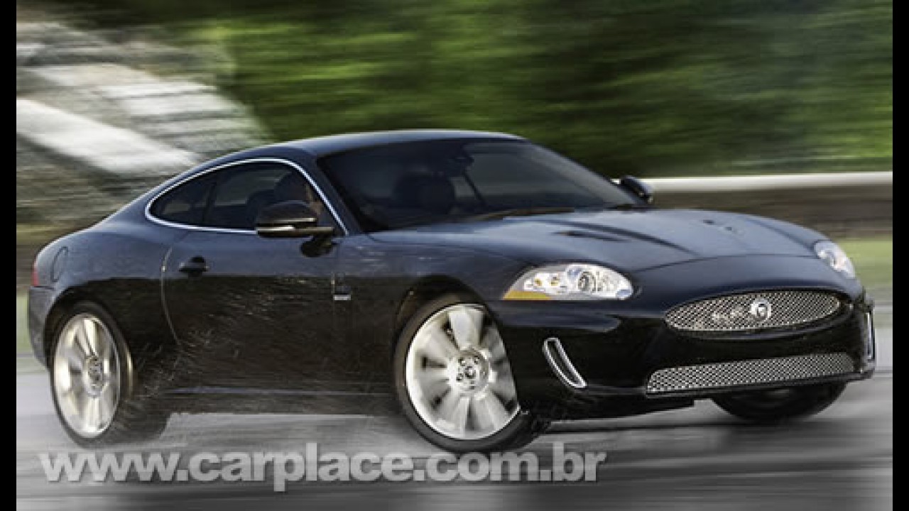 Salão de Detroit: Jaguar revela a linha Racing do XF e XK com motor de 510cv!
