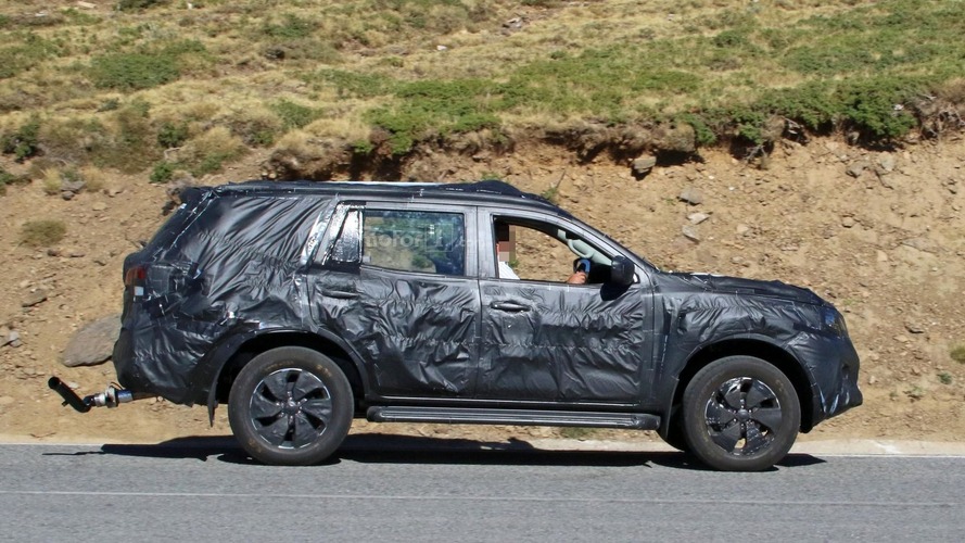Nissan Navara SUV spy photo
