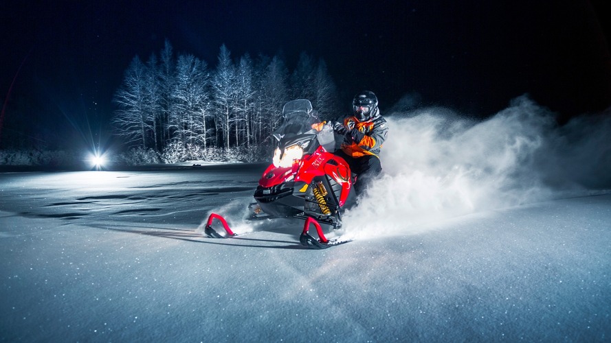 Pure McLaren Arctic Experience winter driving