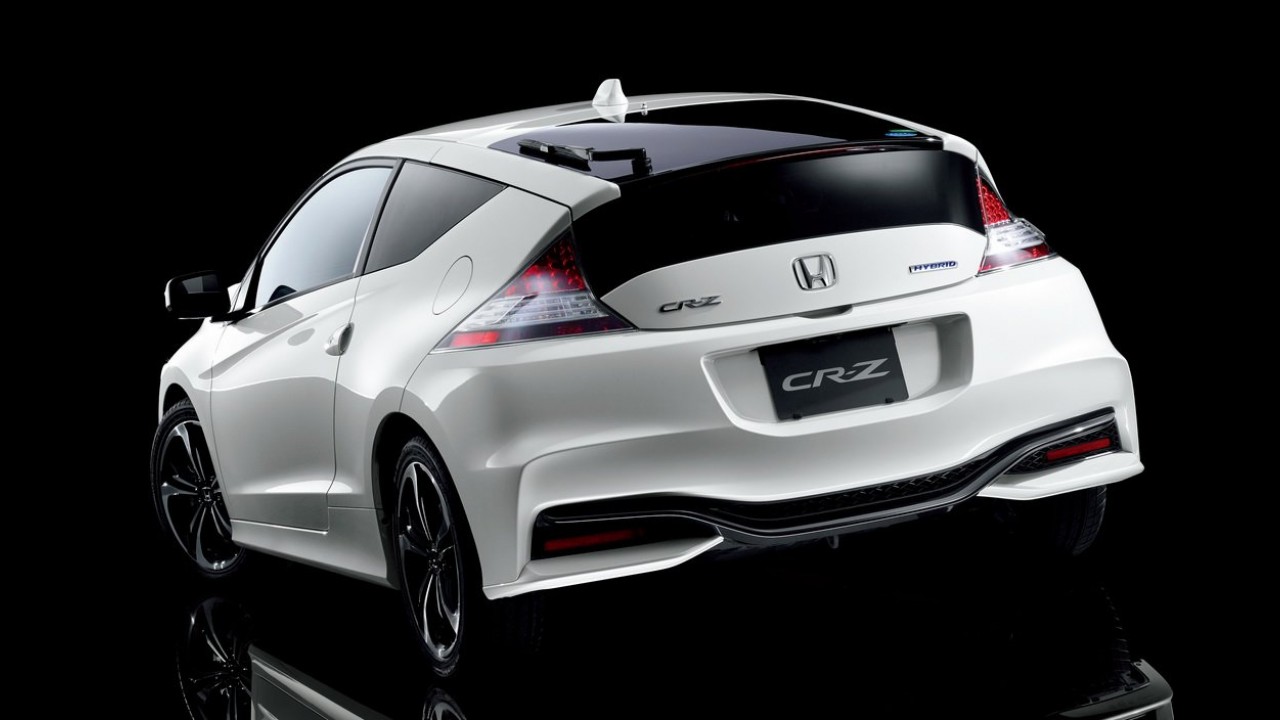 Longe do Brasil, Honda CR-Z ganha retoque visual e novos itens