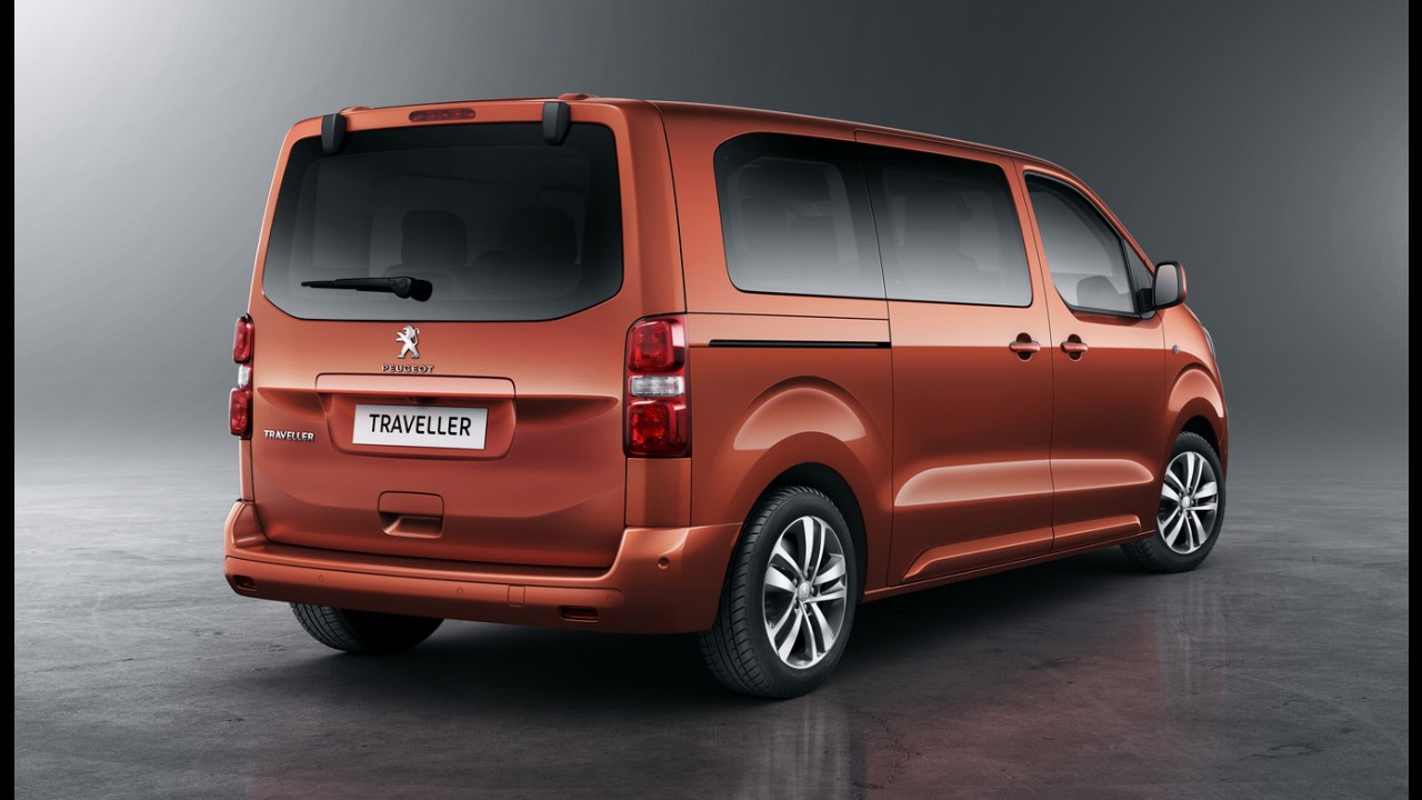 Trigêmeas: PSA e Toyota revelam minivans Traveller, SpaceTaurer e New Proace