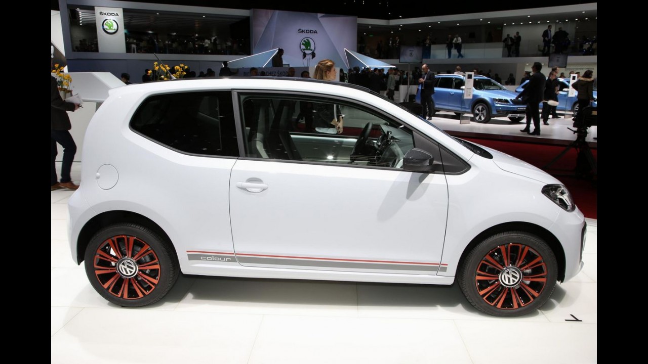 Mais refinado, Volkswagen up! 2017 dá as caras em Genebra - veja fotos