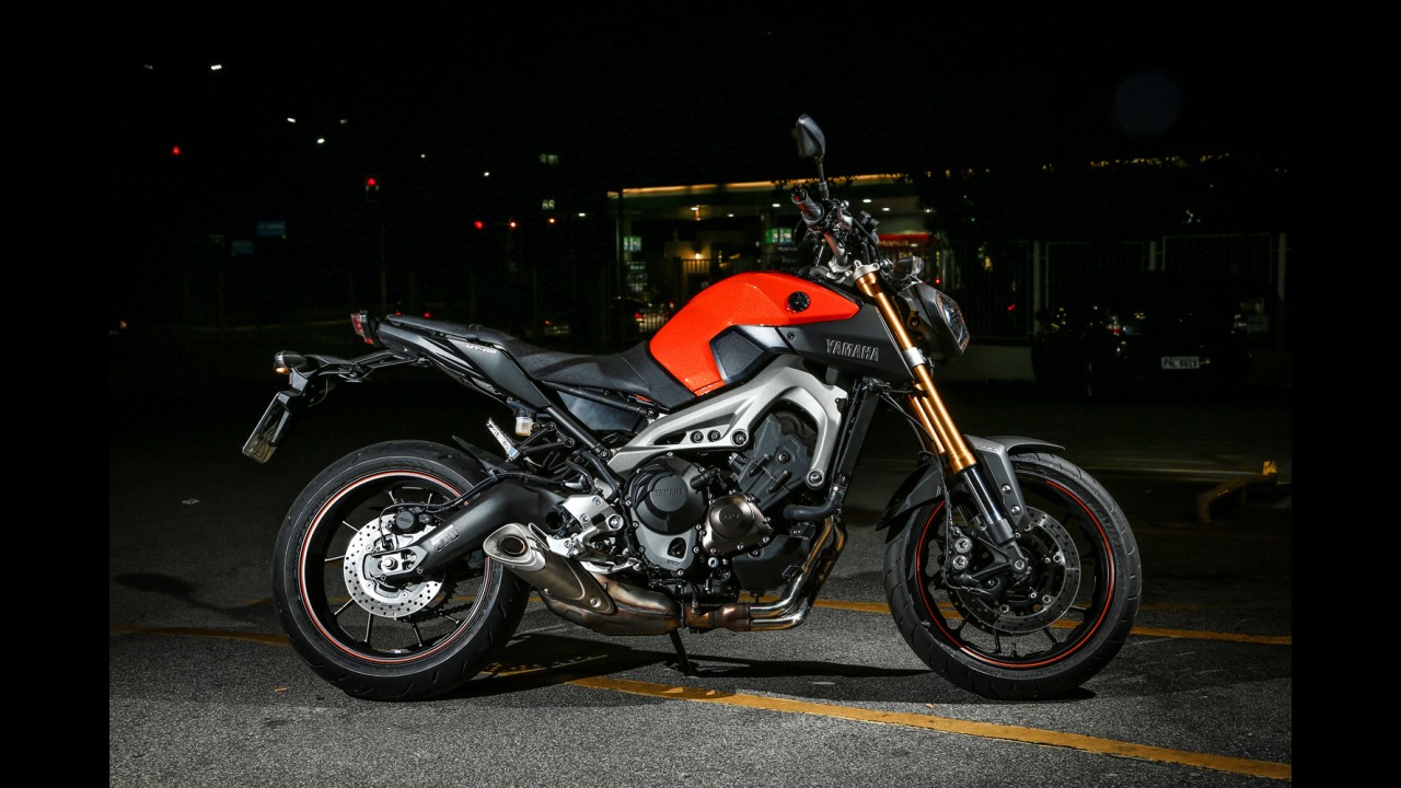 Melhor de 3: o pega das tricilíndricas Yamaha MT-09 e Triumph Street Triple