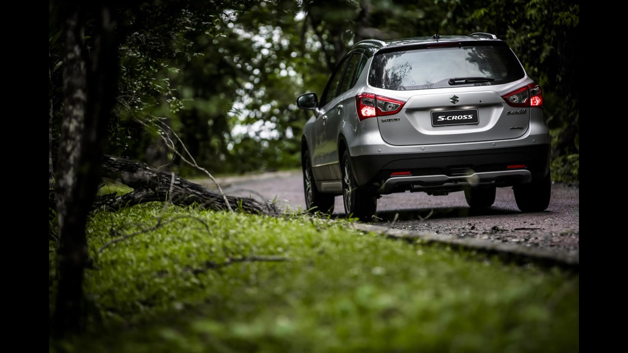 Volta rápida: aposta racional do Suzuki S-Cross esbarra no preço