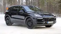 2018 Porsche Cayenne spy photo