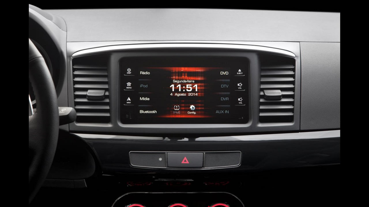 Mitsubishi Lancer ganha nova versão HLE adaptada ao gosto brasileiro