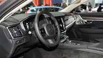 2017 Volvo V9 Cross Country: LA 2016