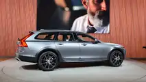 2017 Volvo V9 Cross Country: LA 2016