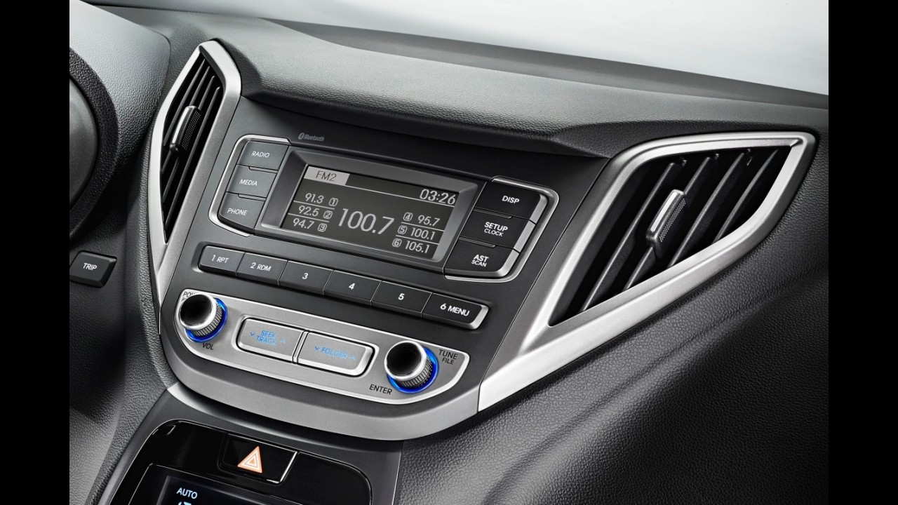 Hyundai HB20S 2016 chega renovado com preço inicial de R$ 46.225