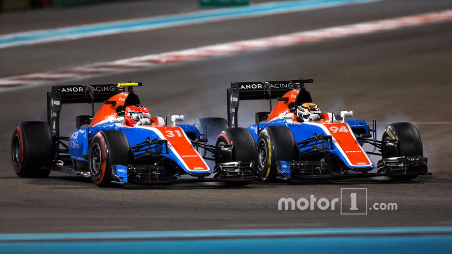 Pascal Wehrlein, Manor Racing MRT05, Esteban Ocon, Manor Racing MRT05