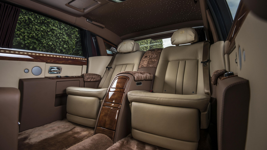 Rolls Royce Reminisces Top 2016 Bespoke Creations 2016 Rolls Royce Peace And Glory Phantom