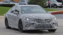 2018 Toyota Camry Spy Photos