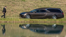 Son corbillard n’est autre qu’une Maserati Ghibli !