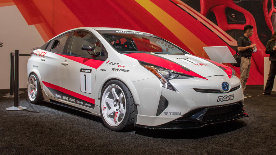 Toyota Prius G - SEMA 2016