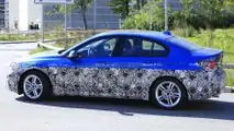 Makyajlı BMW 1 Serisi Sedan casus fotoğraflar