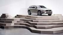 New Volvo V60 Cross Country