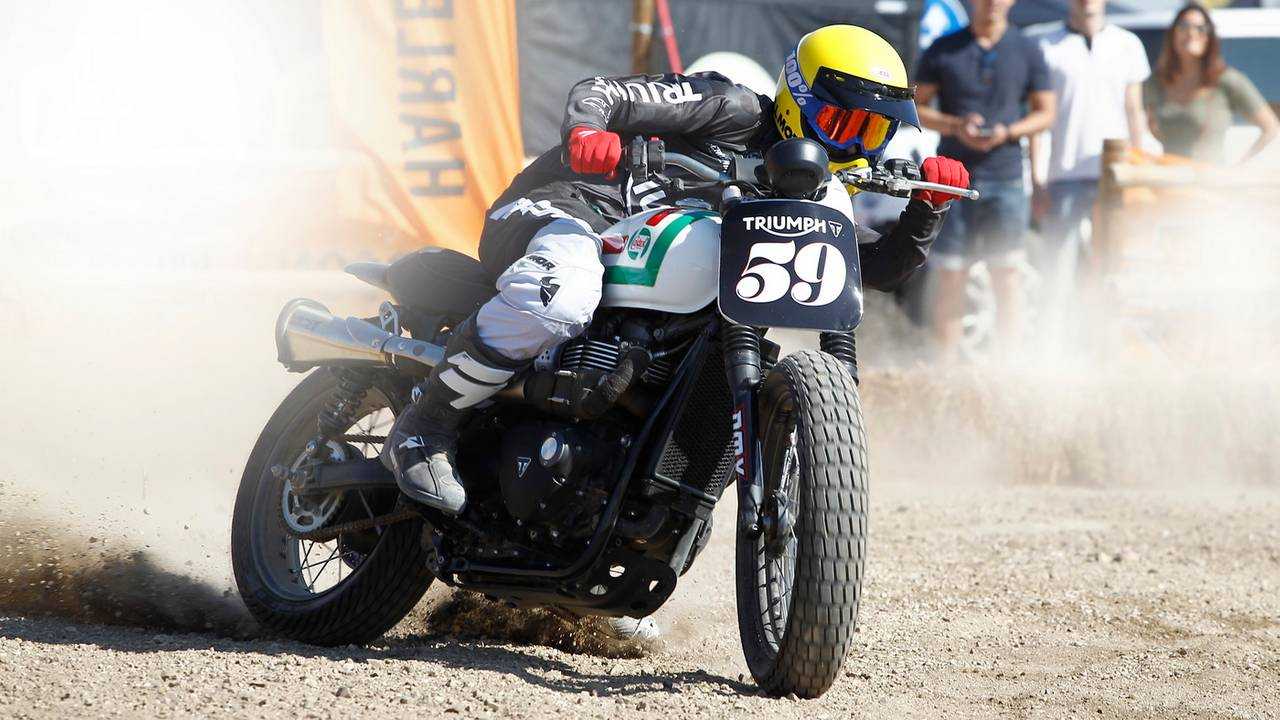 Triumph Street Scrambler Dirt