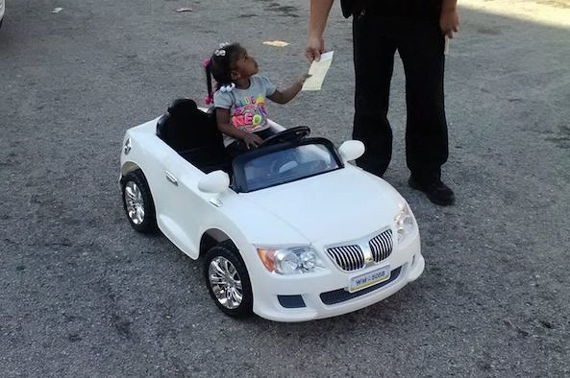 Florida Police Give the Most Adorable Ticket to a 2-Year-Old