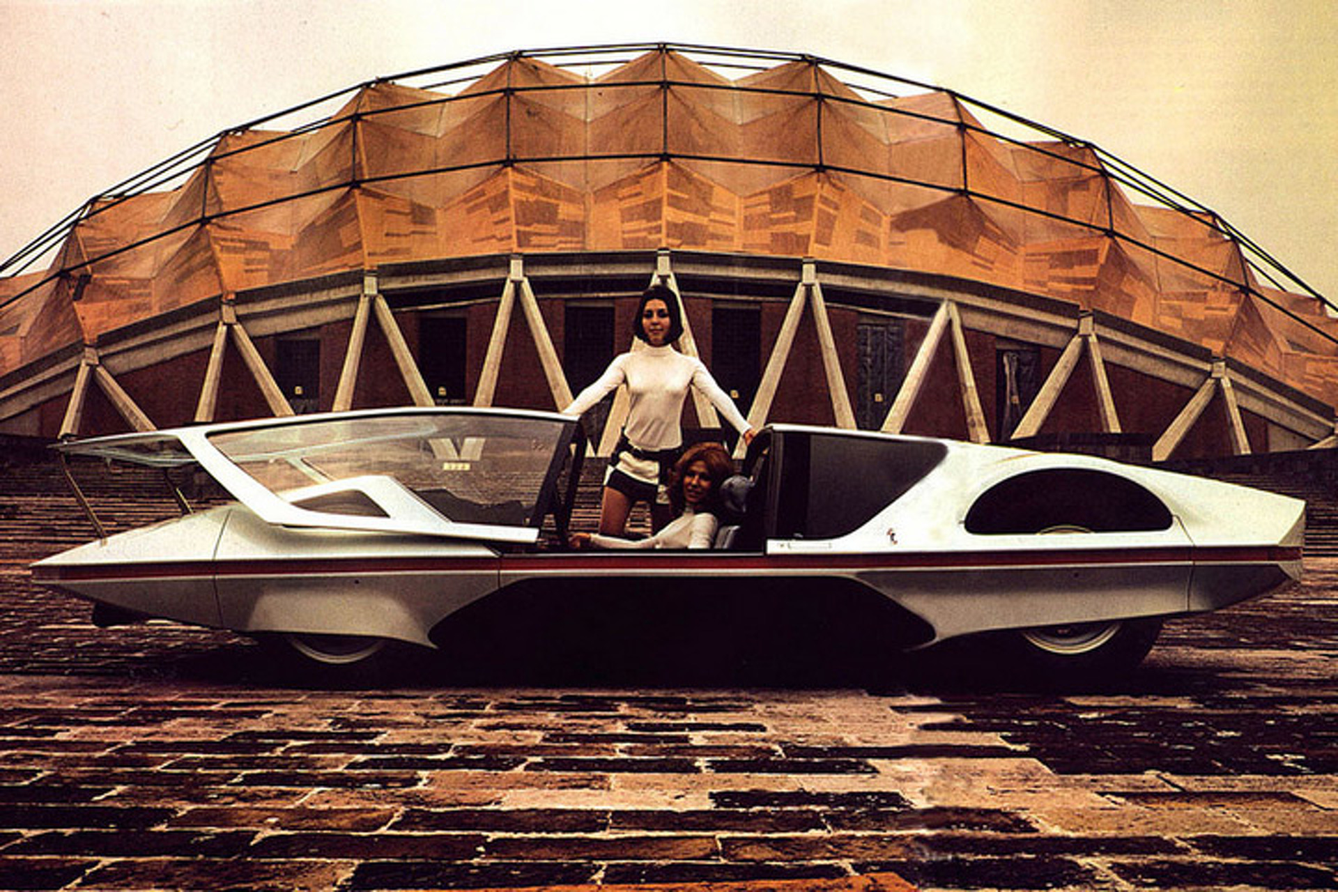 Pininfarina Sells One-Off Ferrari Show Car to Jim Glickenhaus