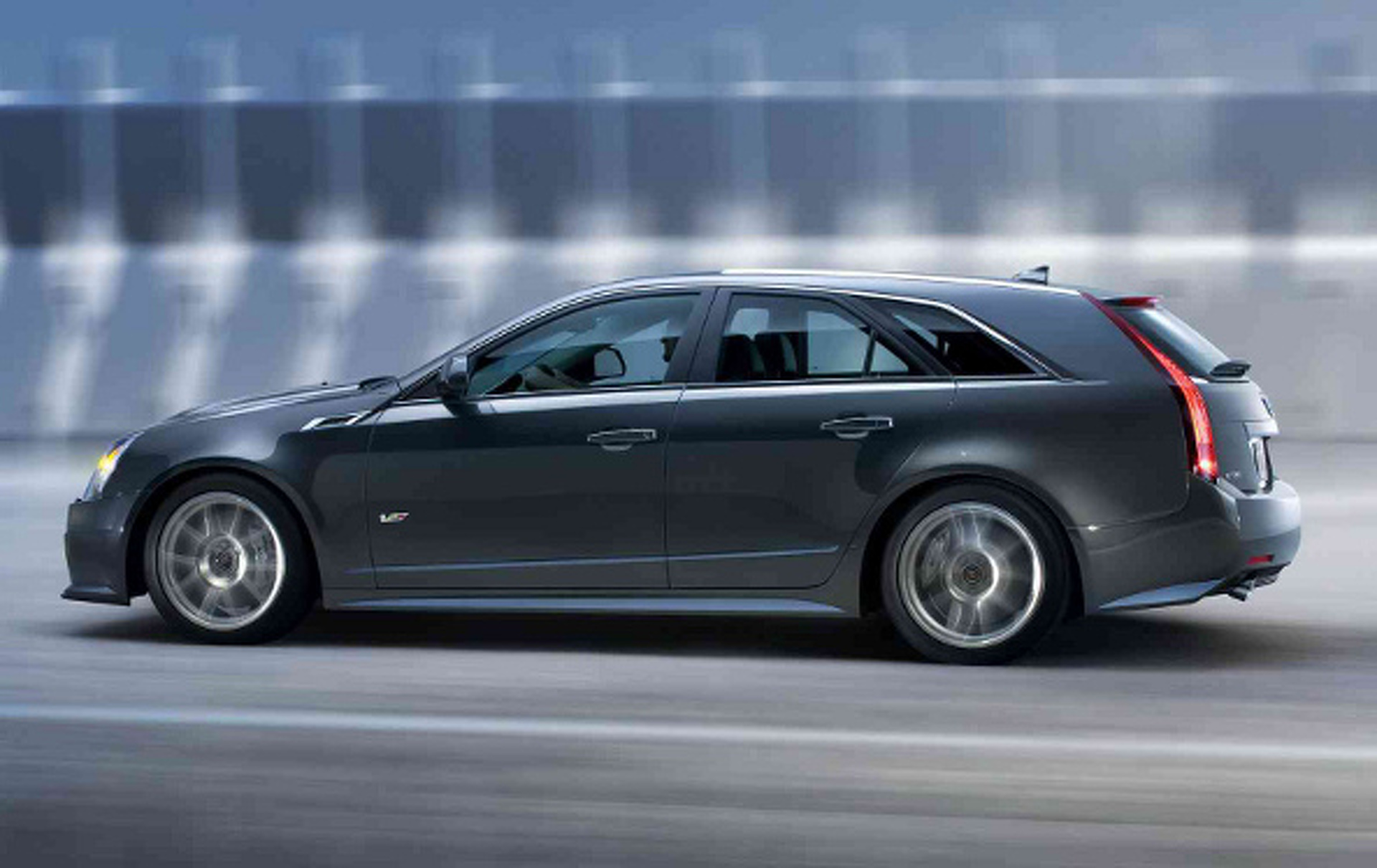 8 Perfect Rides for Football Tailgating
