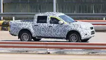 Mercedes GLT spy photo