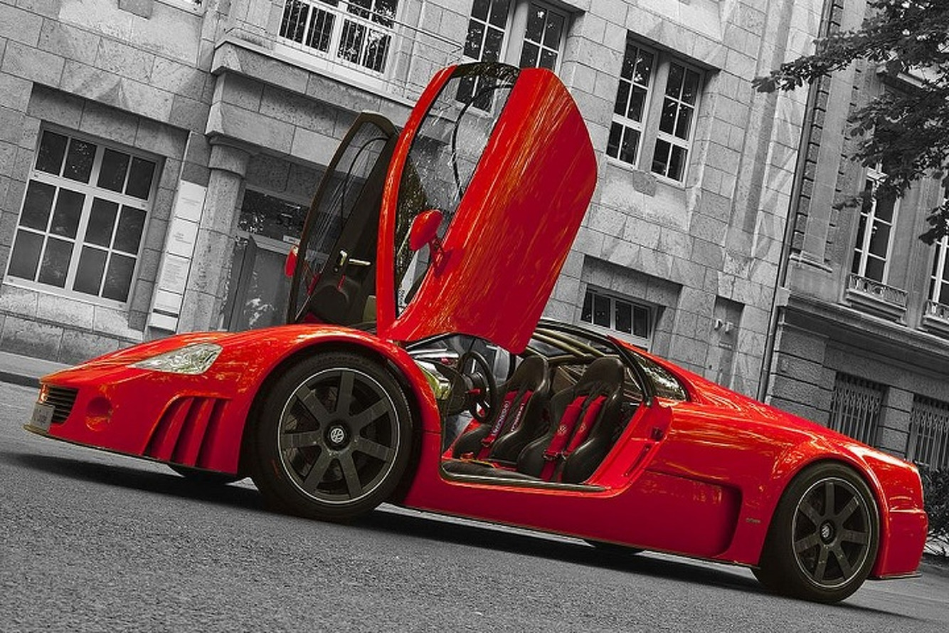 The Record-Setting 2001 Volkswagen W12 Concept